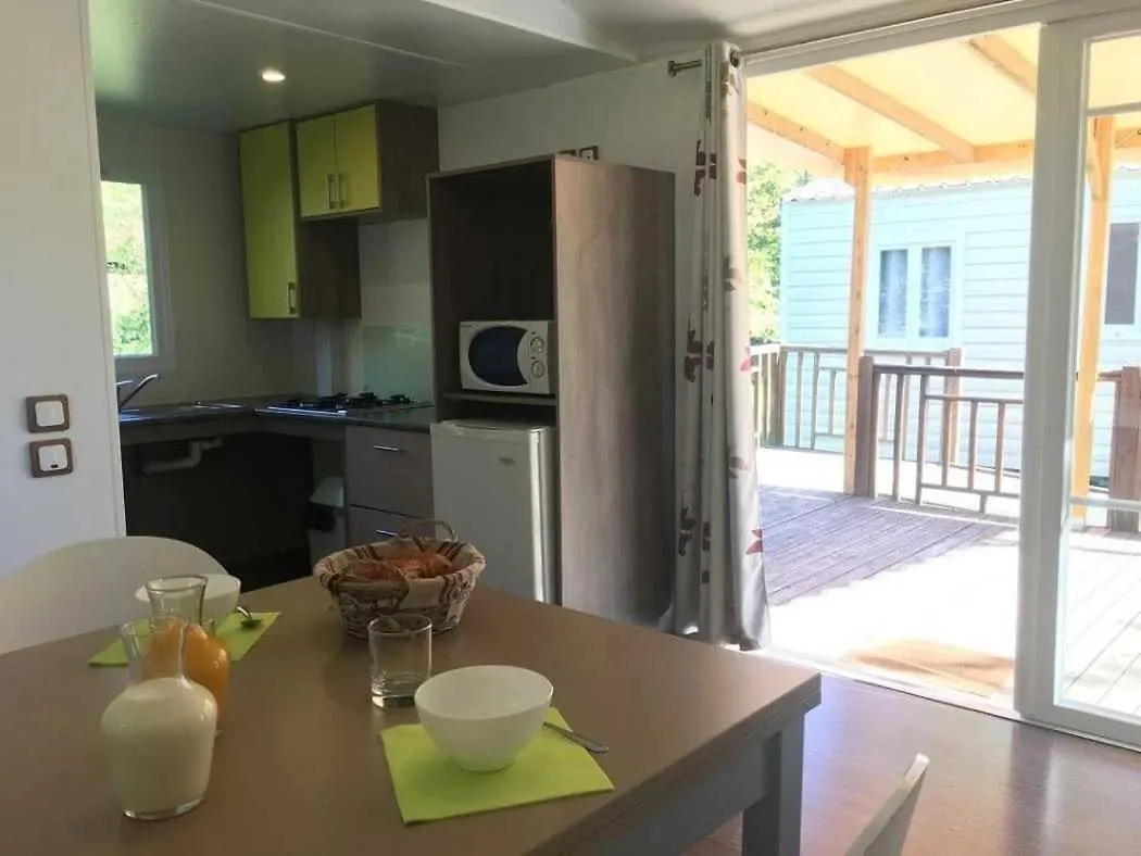 Camping - Piscine - Ccbaieb Montjoie-en-Couserans France