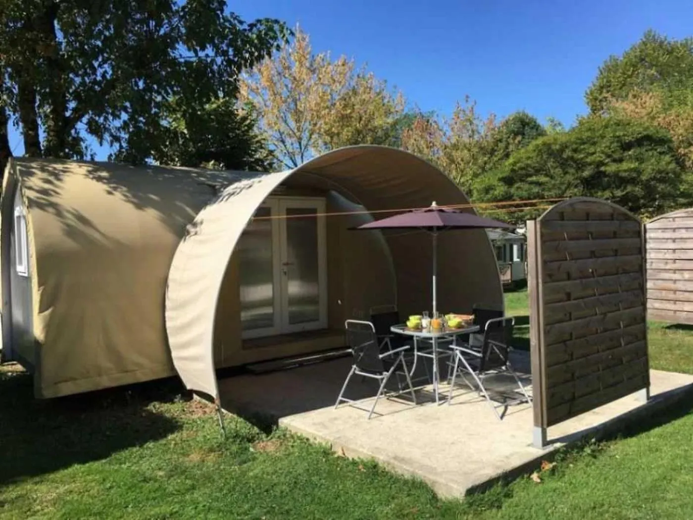 Camping - Piscine - Ccbaieb Montjoie-en-Couserans France